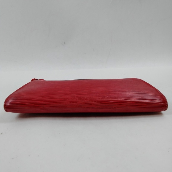 Louis Vuitton Epi Pochette - Picture 4 of 8